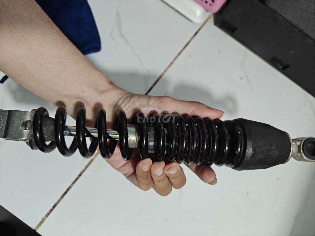 Phuộc xe máy Vision K2C Đen Kim loại. Mua bán Phụ tùng xe tại Quận 12 Tp Hồ Chí Minh được đăng bởi Phạm Phạm hình 2