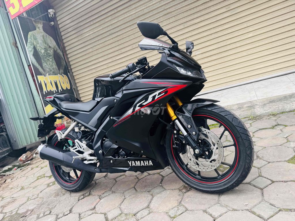 Yamaha R15 V3 FI  biển số 29 Xe lướt đẹp mới keng