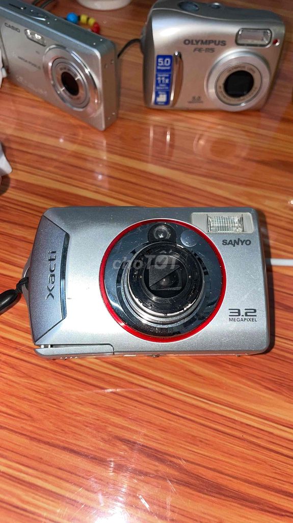 Máy ảnh Sanyo Xacti S1 Bạc. Mua bán Máy ảnh, Máy quay tại Quận 10 Tp Hồ Chí Minh được đăng bởi Nguyễn hình 1
