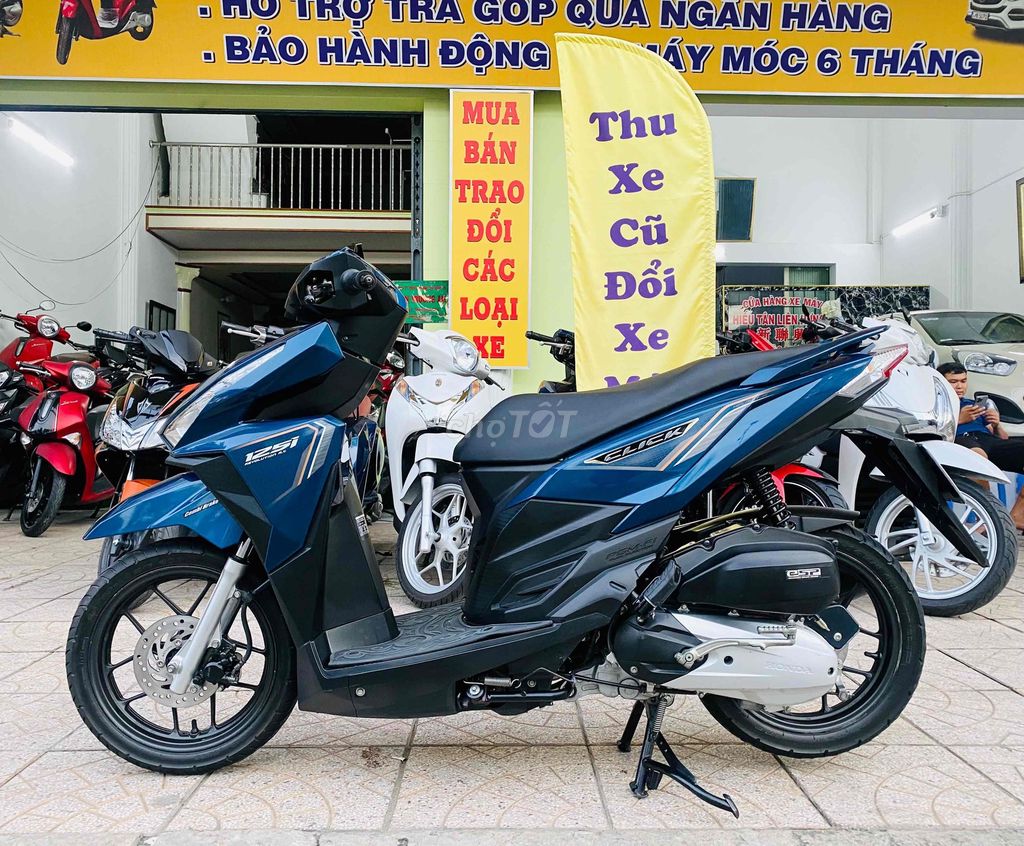 Click thái 2015 hàng hot siêu đẹp chuẩn zin🔥. Mua bán Xe máy tại Quận Ninh Kiều Cần Thơ được đăng bởi Hiếu Xe máy Tân Liên Hưng 2 hình 2