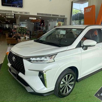Toyota Veloz 2024 giao ngay-Tặng bảo hiểm thân xe