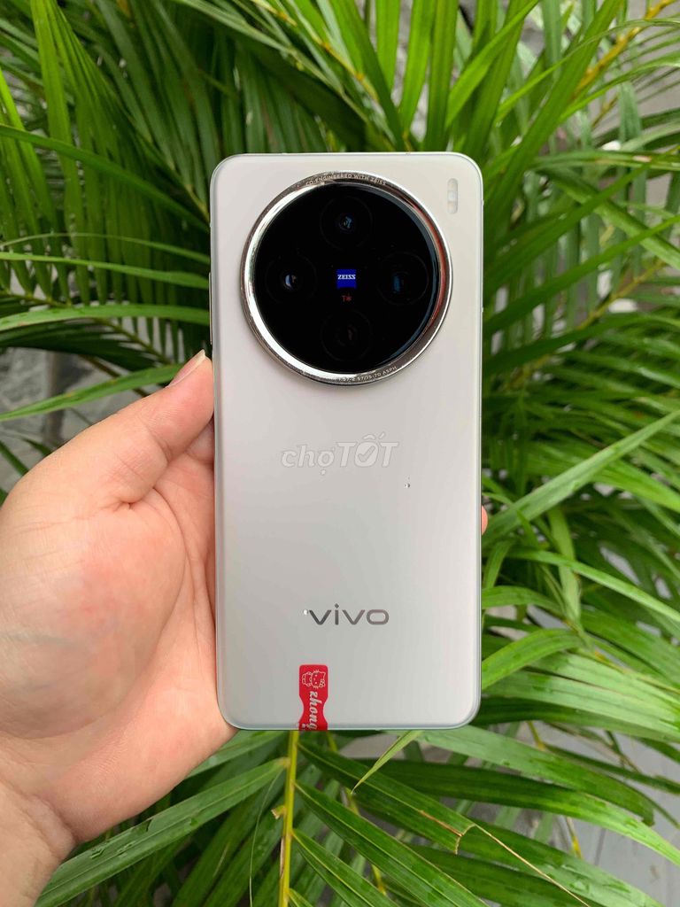 Vivo X200 512GB Titan. Mua bán Điện thoại tại Quận Hoàng Mai Hà Nội được đăng bởi Nguyễn Huy Chiến hình 1