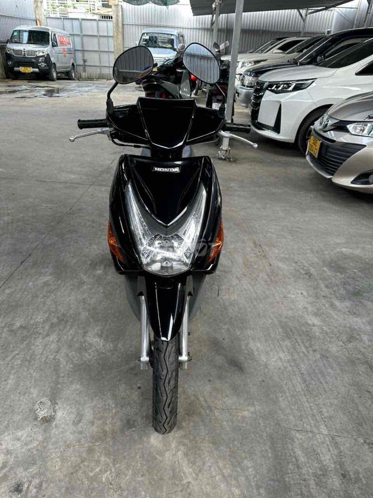 Honda Click 110 BXC 2011 Đen xe cọp ốc táng rin. Mua bán Xe máy tại Quận Tân Phú Tp Hồ Chí Minh được đăng bởi nguyenxuanthinh quận tân phú  hình 3