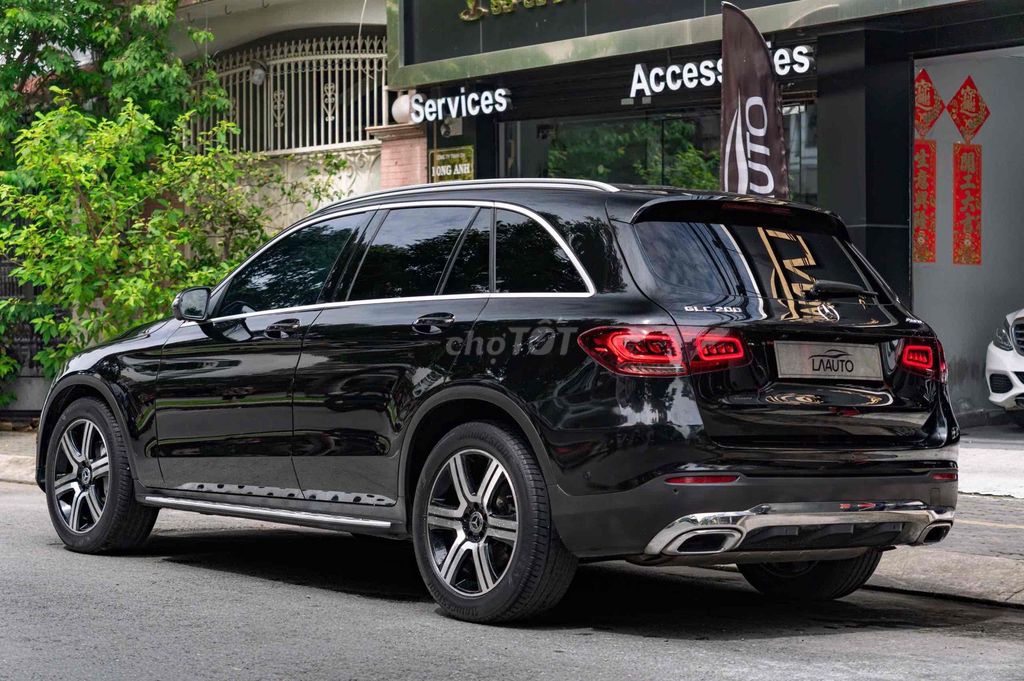 LONG ANH AUTO về Mercedes GLC200 4Matic model 2021. Mua bán Ô tô tại Quận 7 Tp Hồ Chí Minh được đăng bởi LongAnh AuTo  hình 20