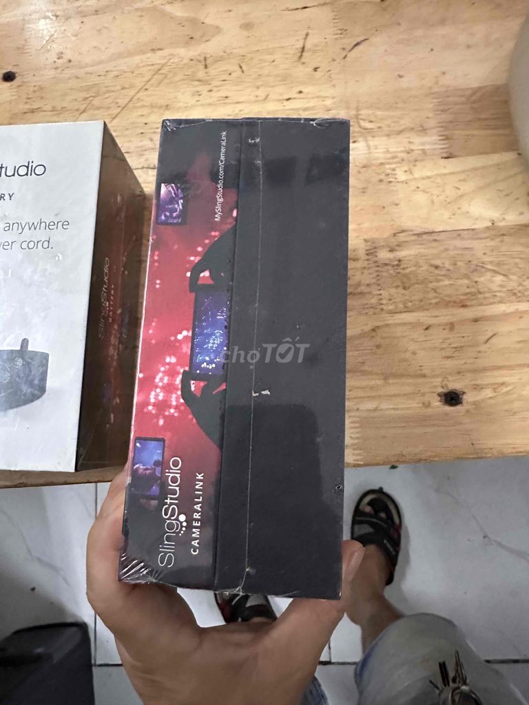 camera và adapter hãng Sling Studio