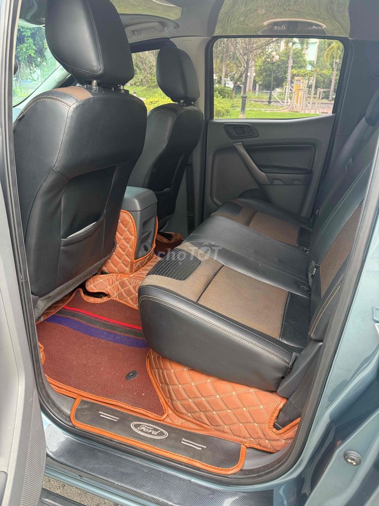 Ford Ranger 2014 XLS 2.2 4x2 AT - 133000 km. Mua bán Ô tô tại Quận 5 Tp Hồ Chí Minh được đăng bởi Blue Tyres hình 7