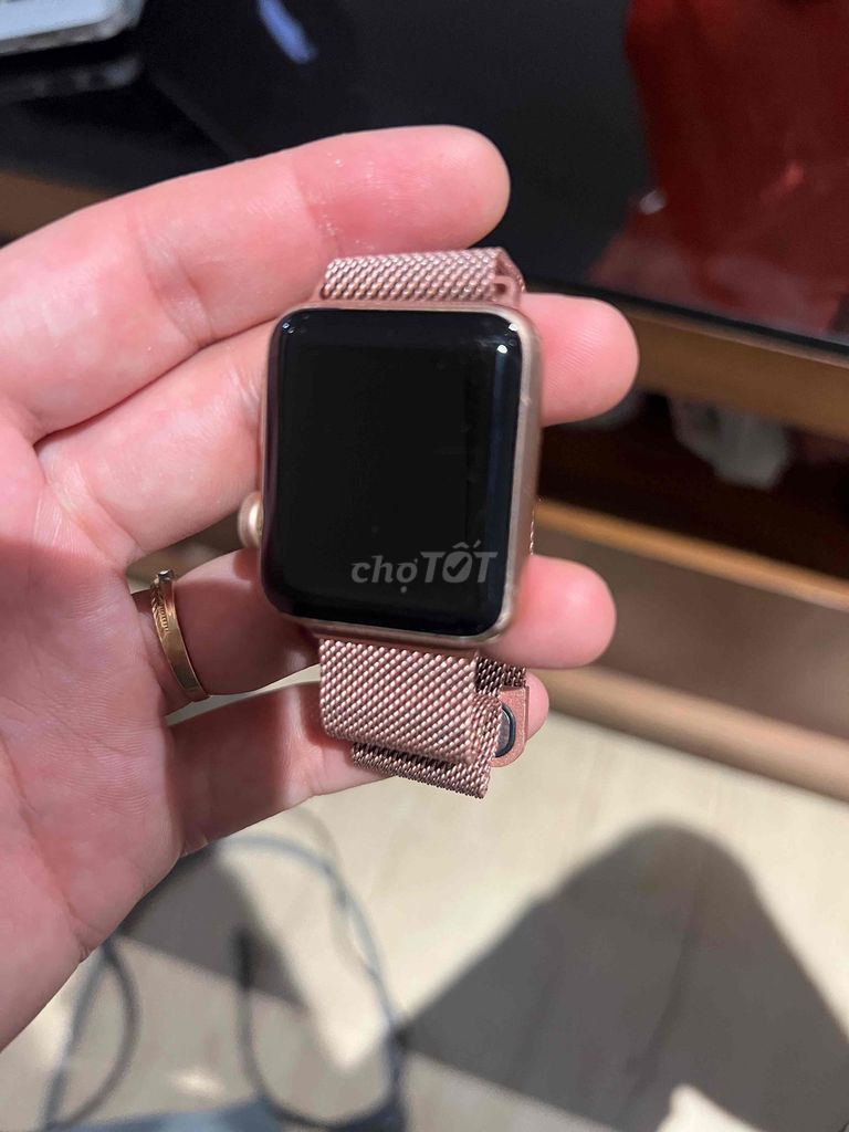 Apple Watch Series 3 Hồng 38mm Nữ. Mua bán Thiết bị đeo thông minh tại Quận Tây Hồ Hà Nội được đăng bởi dee dee hình 1