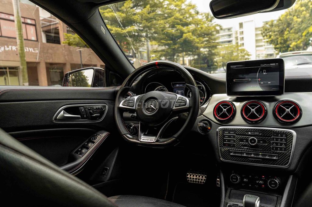 CLA45 4Matic Model 2016 màu trắng nhập Hungary. Mua bán Ô tô tại Quận 7 Tp Hồ Chí Minh được đăng bởi Dương Phương hình 17