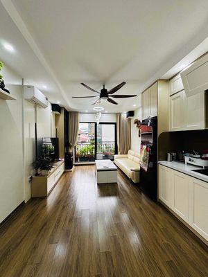 Nhà Trung Tâm Phố Ngọc lâm , Gara ô tô , Thang máy , Full Nội Thất