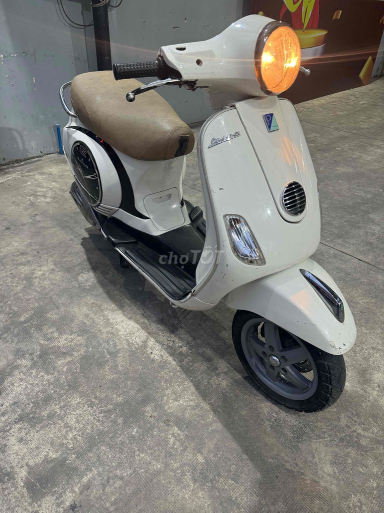 xe Piaggio vespa Lx 09 bstp zin êm 2010