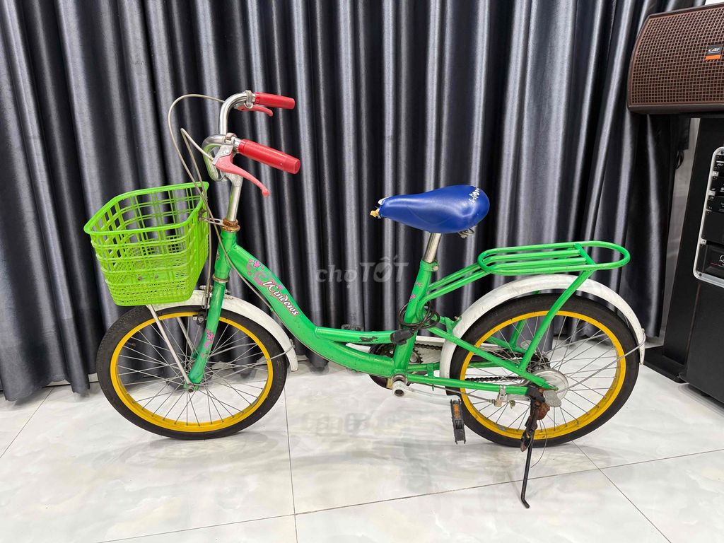 xe đẹp trẻ em tập chạy. Mua bán Xe đạp tại Quận 4 Tp Hồ Chí Minh được đăng bởi lê nguyên hình 2