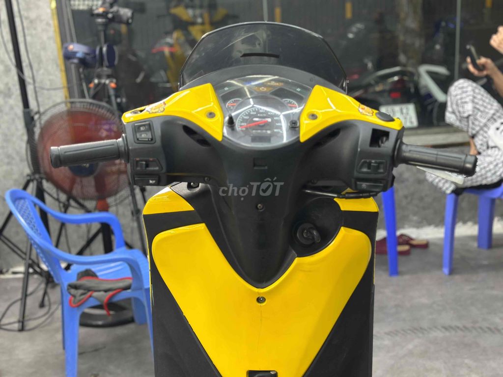 SH Ý 125 2006 Fi up áo 2012 góp trả trước 15tr. Mua bán Xe máy tại Quận Tân Phú Tp Hồ Chí Minh được đăng bởi bình đoàn exciter BÁN TRẢ GÓP hình 2