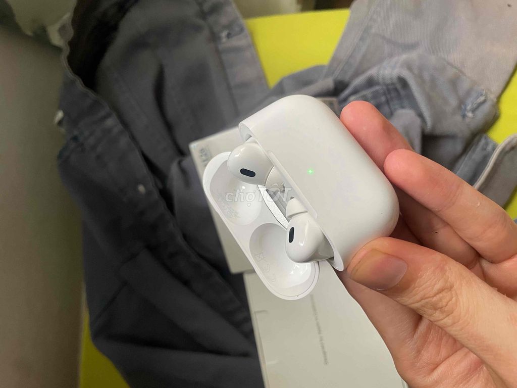 tai nghe Airpods Pro Gen 2 Mua GTDĐ CHÍNH HÃNG