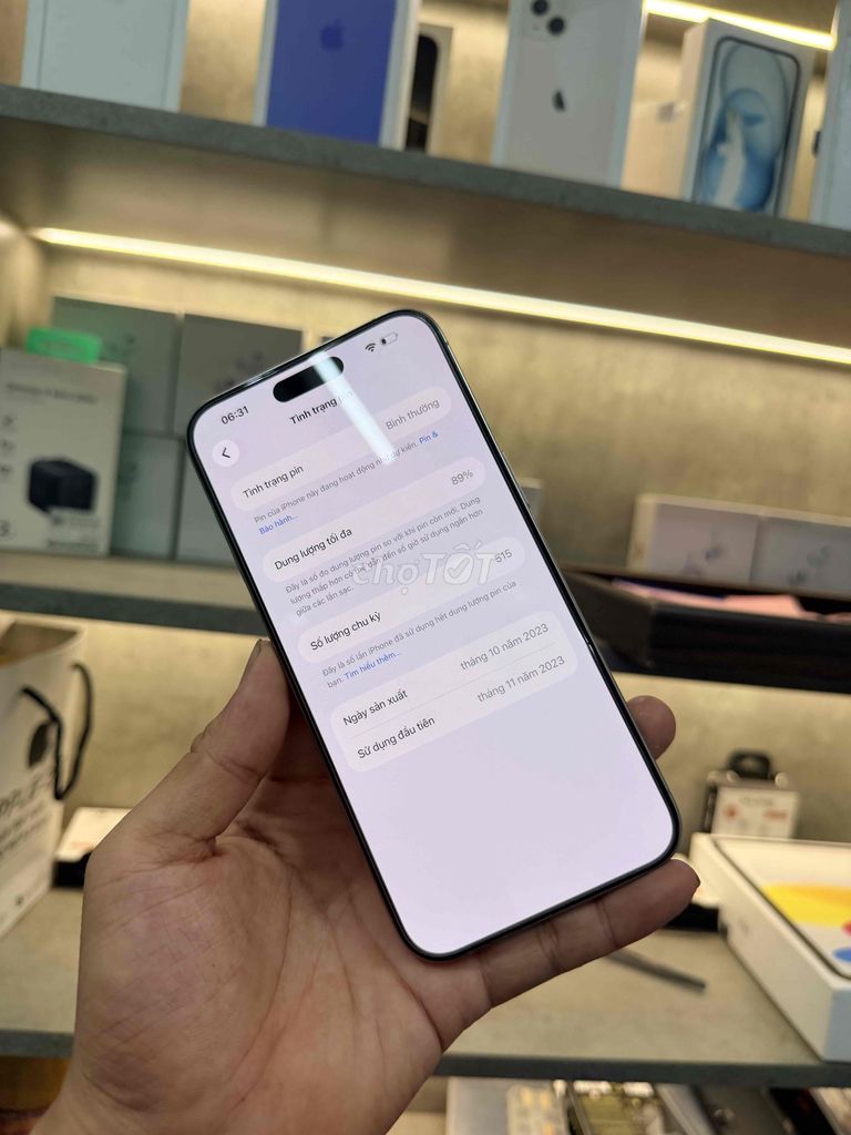 Apple iPhone 15 Pro Max 512G . nợxấu trảtrước 12tr. Mua bán Điện thoại tại Quận Ngũ Hành Sơn Đà Nẵng được đăng bởi Nghĩa  hình 1
