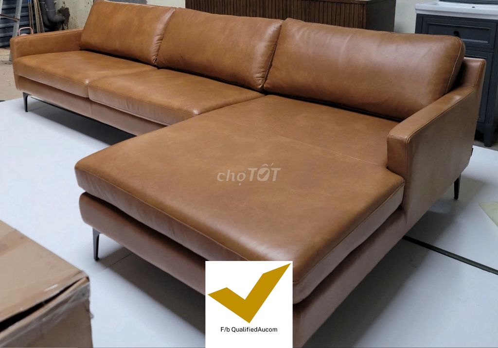 Sofa da bò thật sang trọng giá tốt tại Tp.HCM. Mua bán Bàn ghế tại Quận 7 Tp Hồ Chí Minh được đăng bởi QualifiedAu hình 5