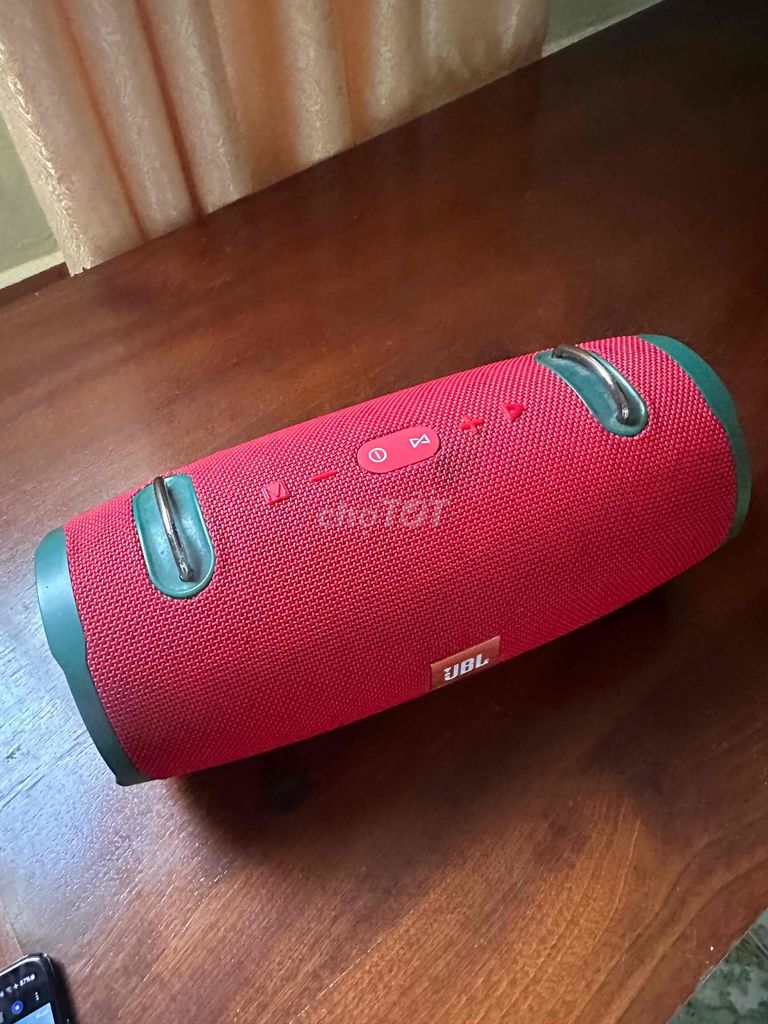 Loa Bluetooth màu Đỏ, to rõ, hát kara đc luôn. Mua bán Tivi, Âm thanh tại Thành Phố Đồng Hới Quảng Bình được đăng bởi Hoàng Tuấn hình 1