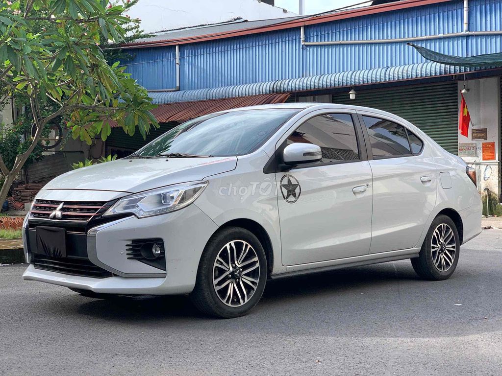 Mitsubishi Attrage 2024 1.2 CVT Premium 40.000 Km. Mua bán Ô tô tại Quận 1 Tp Hồ Chí Minh được đăng bởi Bỉnh An Mitsubishi hình 1