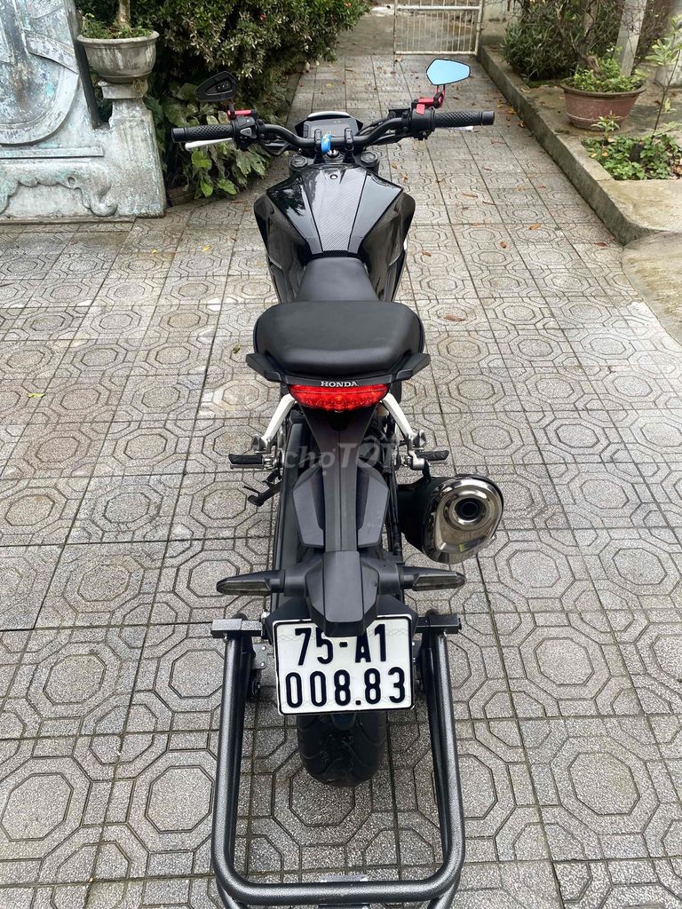 HONDA CB300r. Mua bán Xe máy tại Thành phố Huế Thừa Thiên Huế được đăng bởi Tài hình 8