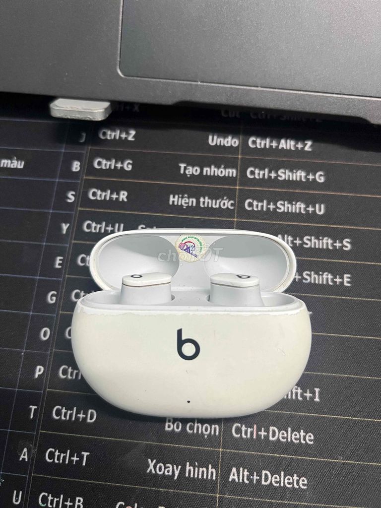 Tai nghe Beats Bluetooth Trắng. Mua bán Tivi, Âm thanh tại Thành phố Biên Hòa Đồng Nai được đăng bởi Nguyễn Dũng hình 1