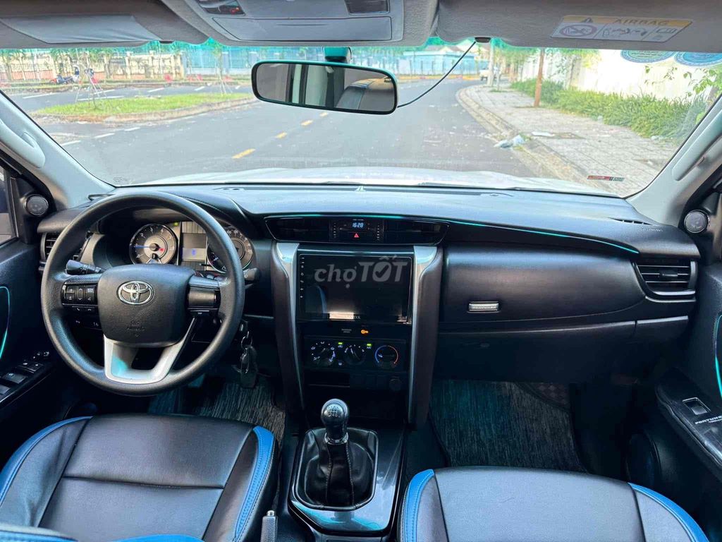 Toyota Fortuner 2020 2.4G 4x2 MT - 89000 km. Mua bán Ô tô tại Thành phố Buôn Ma Thuột Đắk Lắk được đăng bởi AUTO  THẮNG TOÀN PHÁT  hình 11