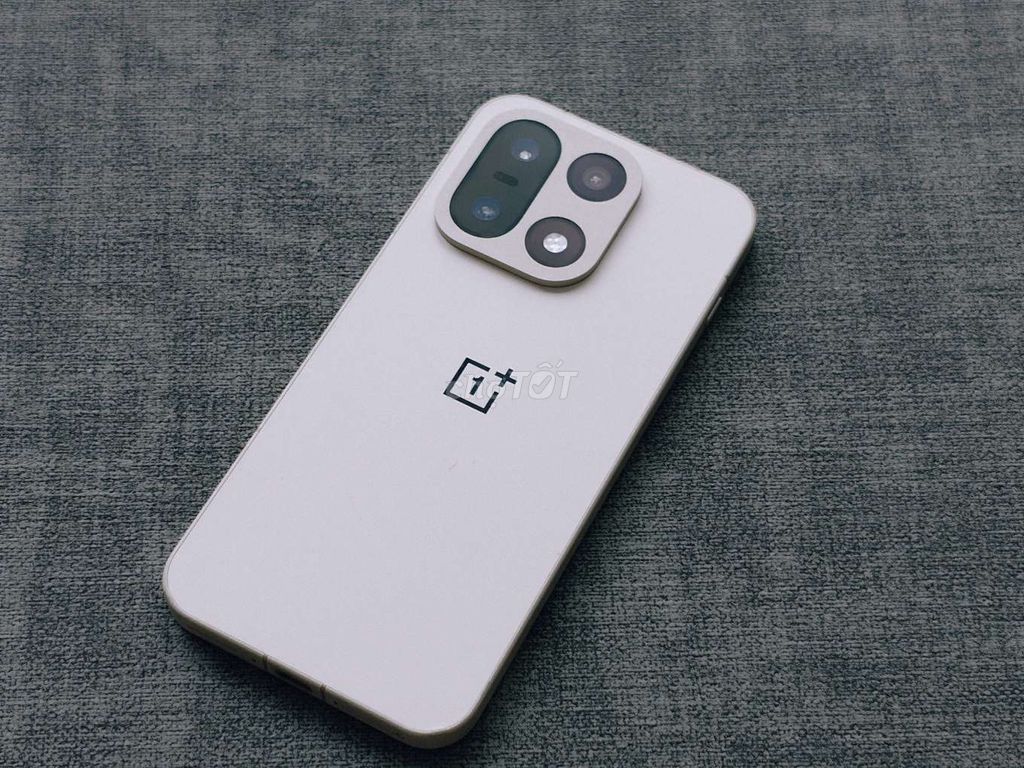 OnePlus 15 12GB/256GB Natural Rom Quốc Tế. Mua bán Điện thoại tại Quận 4 Tp Hồ Chí Minh được đăng bởi Minh Anh hình 1