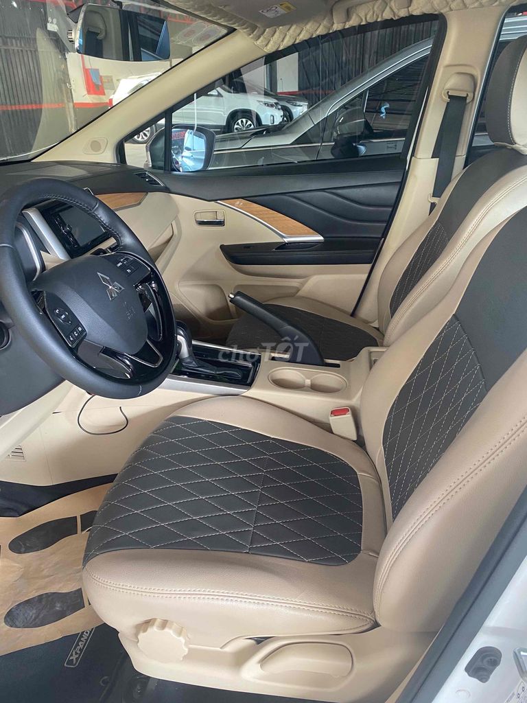 Mitsubishi Xpander 2019 AT - 50000 km. Mua bán Ô tô tại Quận 7 Tp Hồ Chí Minh được đăng bởi Vương Chợ Xe Lướt hình 10