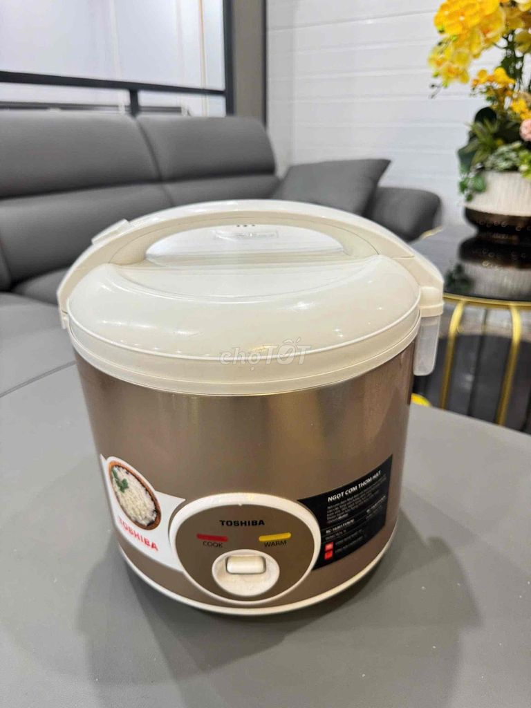 Nồi cơm điện Toshiba 1.8L như mới 520k. Mua bán Bếp, lò, đồ điện nhà bếp tại Quận Cái Răng Cần Thơ được đăng bởi võ hoàng mến hình 1