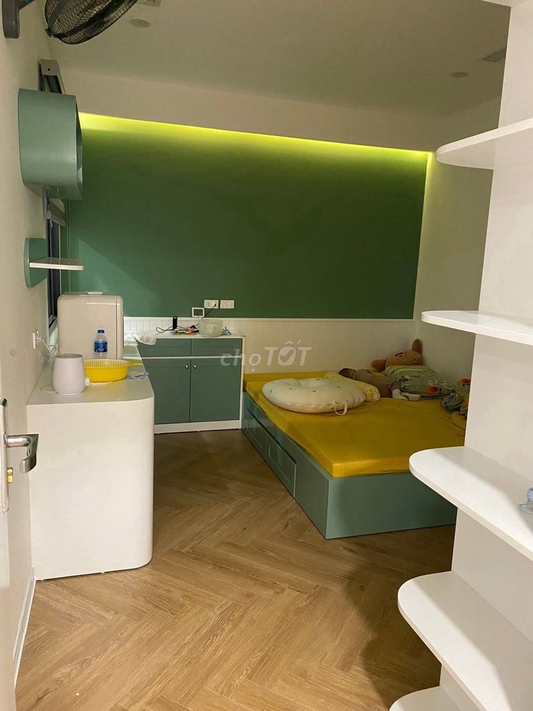 Продается квартира площадью 72 м2 в Нгуен Сиане, Хоанг Май, с книгой