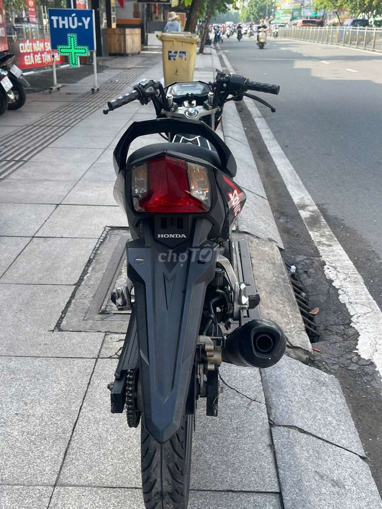 Honda sonic 150 2020 mới 90% hồ sơ gốc cầm tay. Mua bán Xe máy tại Quận Tân Phú Tp Hồ Chí Minh được đăng bởi Tuanduy hình 5