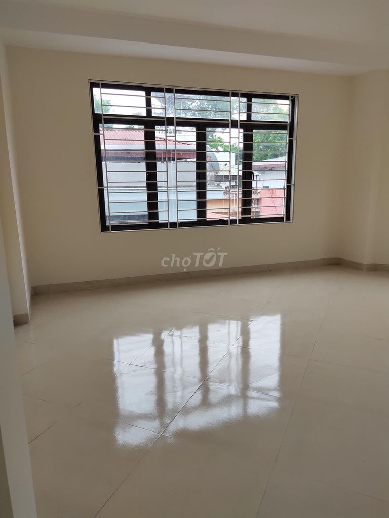 0789236614 - Bán gấp nhà trung tâm Ba Đình ,DT43m2 x 5T, MT5,7M