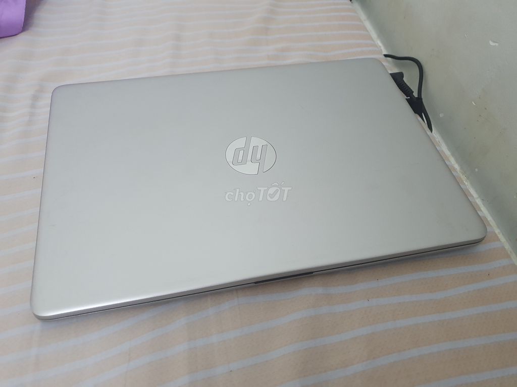 Bán nhanh laptop HP còn mới