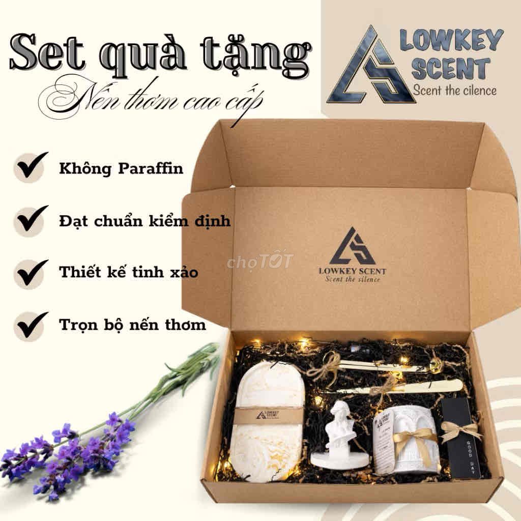 Nến thơm Lowkey Scent 160g Hũ Thánh Đường Set full. Mua bán Nội thất, đồ gia dụng khác tại Quận 5 Tp Hồ Chí Minh được đăng bởi Bảo Trần Lâm Gia hình 1