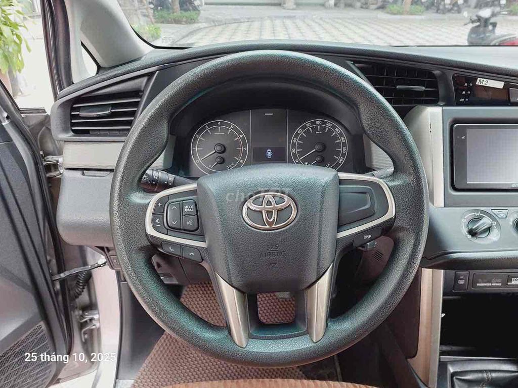 Toyota Innova 2019 2.0E - 100000 km. Mua bán Ô tô tại Quận Hoàng Mai Hà Nội được đăng bởi Dương Xuân Trường hình 7