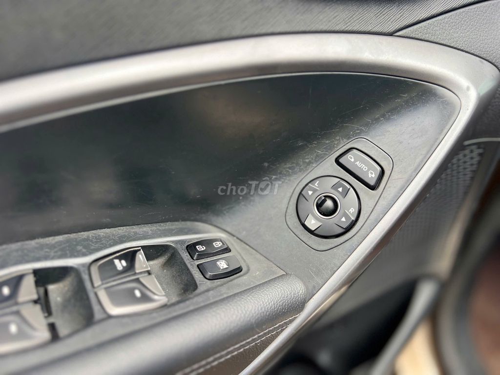 Hyundai Santa Fe 2015 AT 1 cầu - 475tr. Mua bán Ô tô tại Thành phố Buôn Ma Thuột Đắk Lắk được đăng bởi Chợ Xe Cỏ Đăk Lăk hình 8