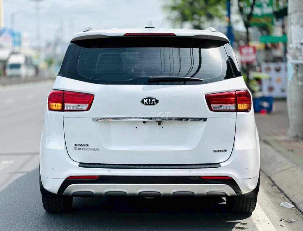 Kia Sedona 2018 2.2 DATH - 142000 km. Mua bán Ô tô tại Quận 12 Tp Hồ Chí Minh được đăng bởi Phong hình 4