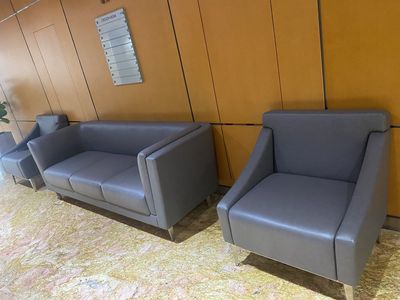 Ghế sofa nhập khấu da bò cao cấp. Mua bán Bàn ghế tại Quận 1 Tp Hồ Chí Minh được đăng bởi A dương