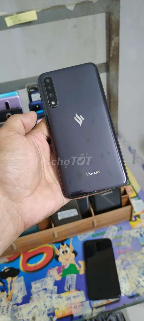 Vsmart Live , ram 6gb, 2sim, vân ✋ siêu âm. Mua bán Điện thoại tại Quận Gò Vấp Tp Hồ Chí Minh được đăng bởi A LONG   nhận thanh toán THẺ TÍN DỤNG hình 2