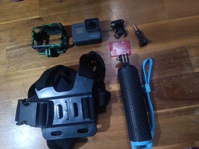 Gopro 5 Black mới căng như hình. Mua bán Máy ảnh, Máy quay tại Quận Sơn Trà Đà Nẵng được đăng bởi Duy Chung