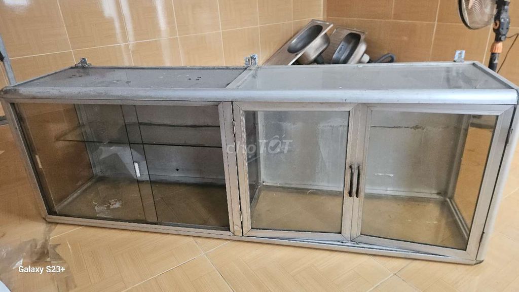 Tủ bếp nhôm kính Bạc. Mua bán Tủ, kệ gia đình tại Quận Thanh Khê Đà Nẵng được đăng bởi tung hình 1