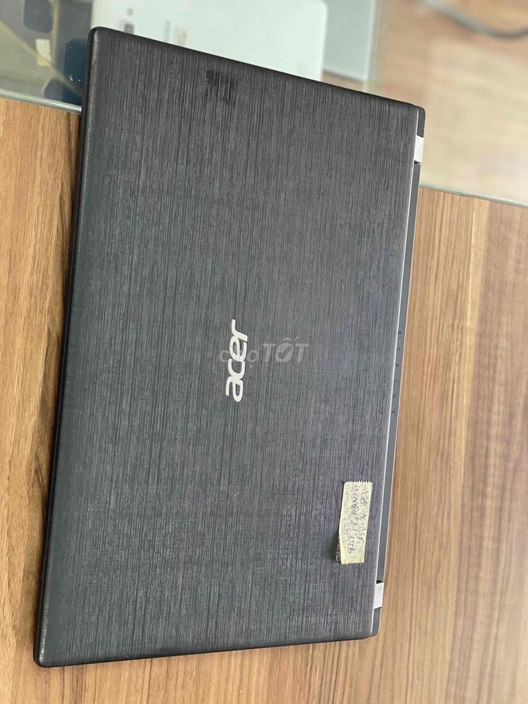 ACER ASPIRE A315 i3 6006u/4/1tb