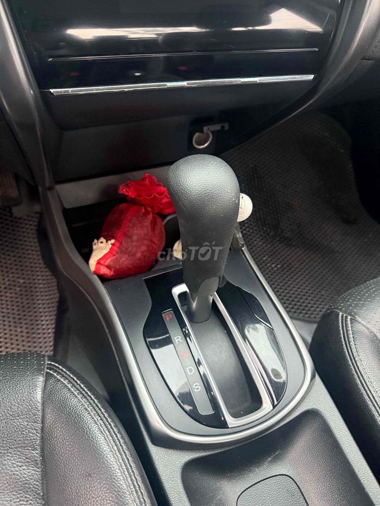 Honda City 2017 Top Bạc. Mua bán Ô tô tại Thành phố Tam Kỳ Quảng Nam được đăng bởi NGỌC Ô TÔ CŨ QUẢNG NAM hình 6