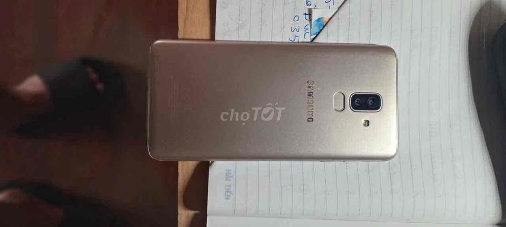 Bán điện thoại Sam Sung Galaxy J8 màu gold 32Gb. Mua bán Điện thoại tại Quận Hoàn Kiếm Hà Nội được đăng bởi Trần Thanh Trà hình 1