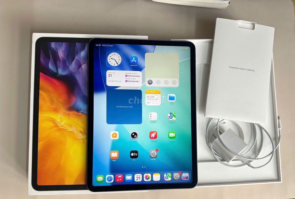 iPad Pro 2020 11inch 128GB wifi pin 88%. Mua bán Máy tính bảng tại Quận Cầu Giấy Hà Nội được đăng bởi Lê Quang hình 1