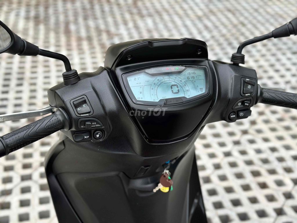 Piaggio Medley S ABS 2024 Đen. Mua bán Xe máy tại Quận Cầu Giấy Hà Nội được đăng bởi Tuấn Việt Motor hình 4