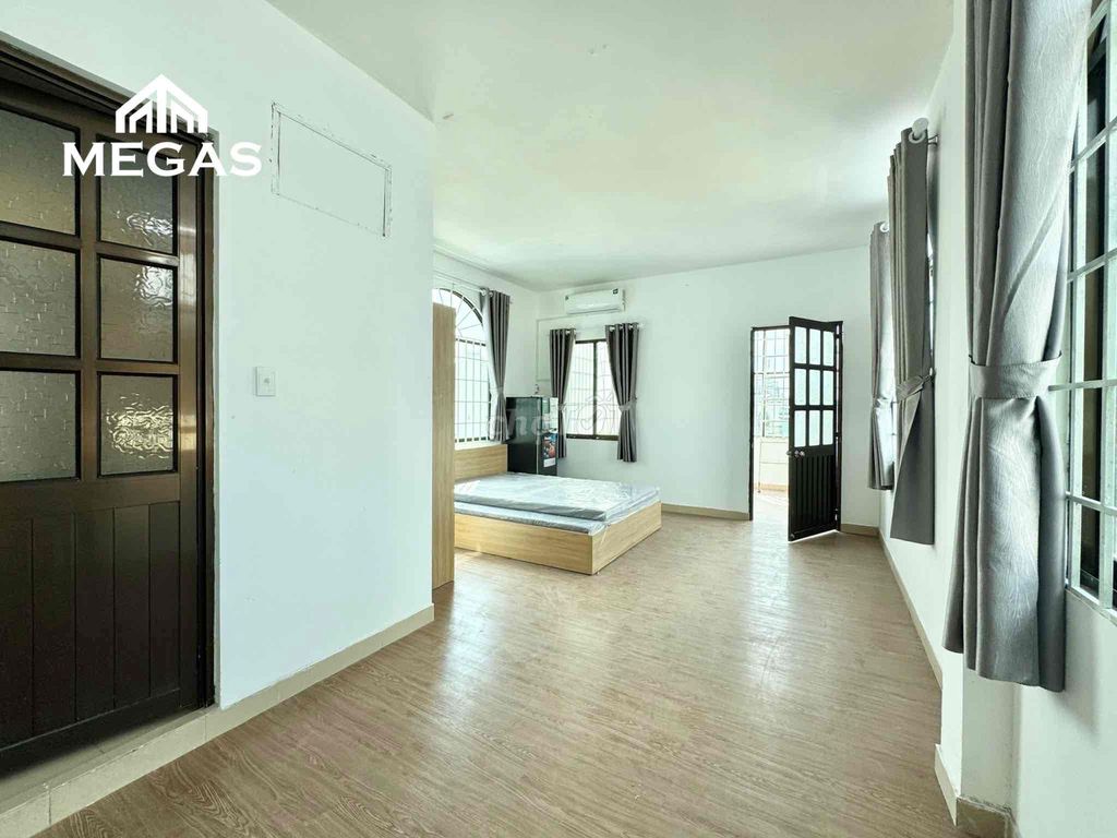 CĂN HỘ 1PN 40m2 - NGAY TÔ HIẾN THÀNH, GẦN UEH - QUẬN 10