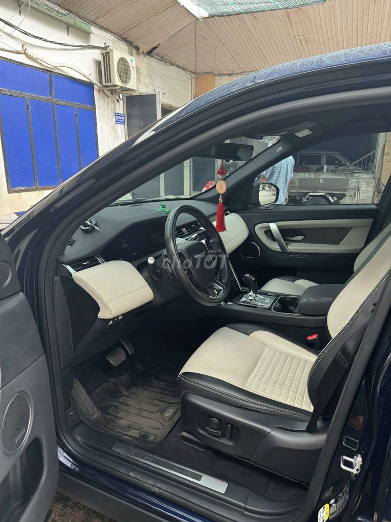 BÁN LAND ROVER DISCOVERY 7 CHỖ – ĐỜI 2020 🚘. Mua bán Ô tô tại Quận 6 Tp Hồ Chí Minh được đăng bởi Thành Lee hình 6