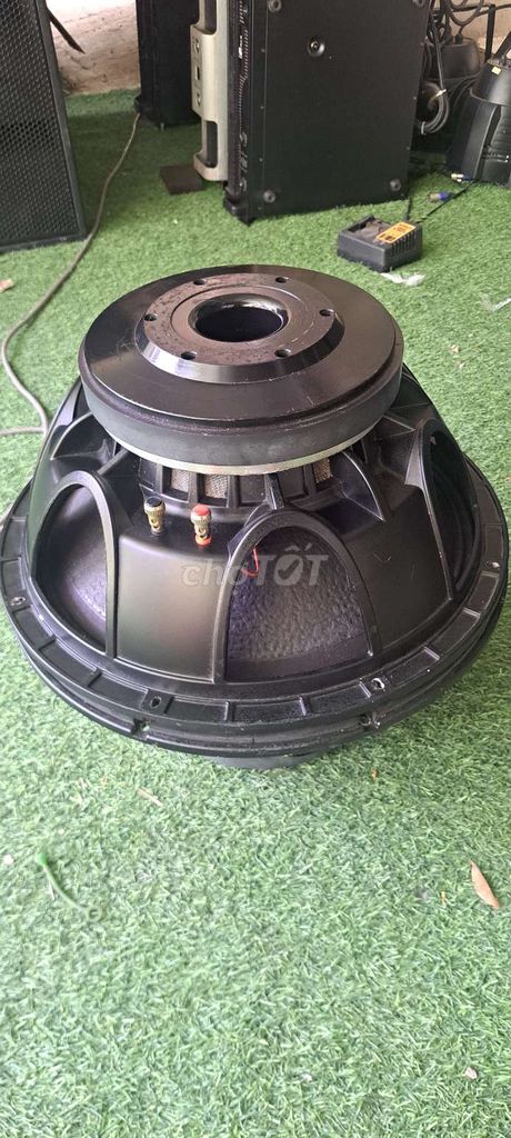 Loa siêu trầm 50 inch Đen. Mua bán Tivi, Âm thanh tại Thành phố Bến Tre Bến Tre được đăng bởi Long hình 1