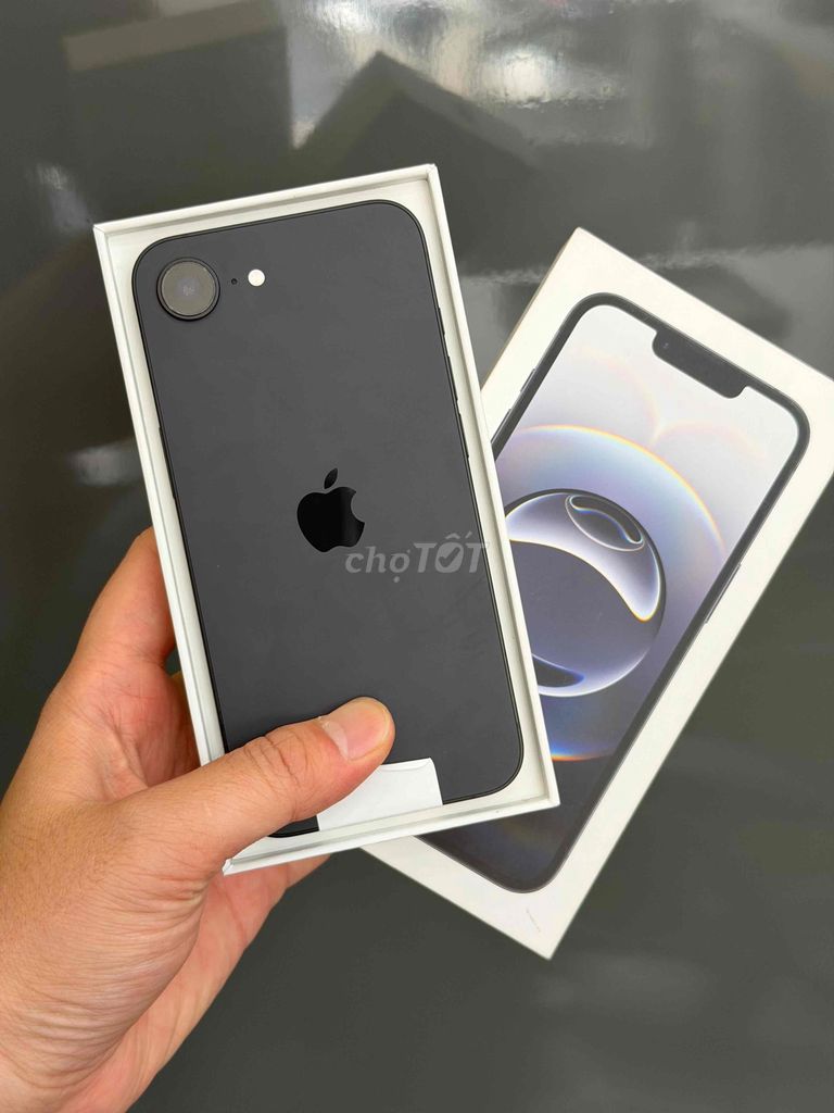 iPhone 16E 128GB Đen A18 Like New sạc 2L VN Keng. Mua bán Điện thoại tại Quận Ninh Kiều Cần Thơ được đăng bởi Quý Mobile Cần thơ hình 1