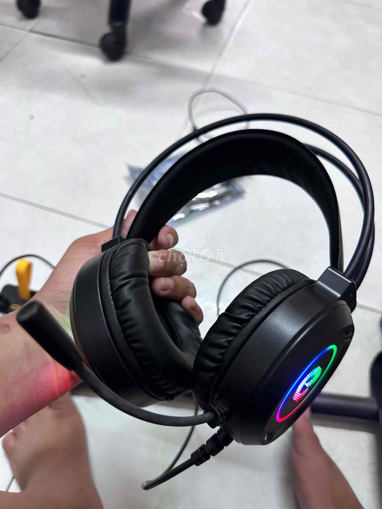 Tai nghe gaming Đen có dây. Mua bán Tivi, Âm thanh tại Thành phố Long Xuyên An Giang được đăng bởi Long Nguyen hình 1