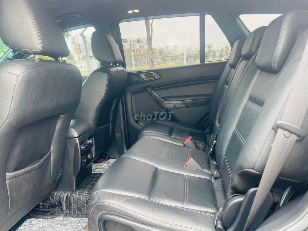 Ford Everest 2019 Titanium 4x4 AT hơn 11 vạn km!. Mua bán Ô tô tại Quận Hoàng Mai Hà Nội được đăng bởi Dương Xuân Trường hình 11